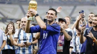 【解码斯卡洛尼③】反意识形态的足球人