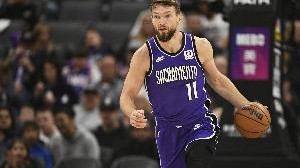 美记：如果国王未来没有明确方向 小萨博尼斯很可能会申请交易