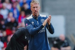 波特：切尔西是一支顶级球队，还拥有一位才华横溢的主教练